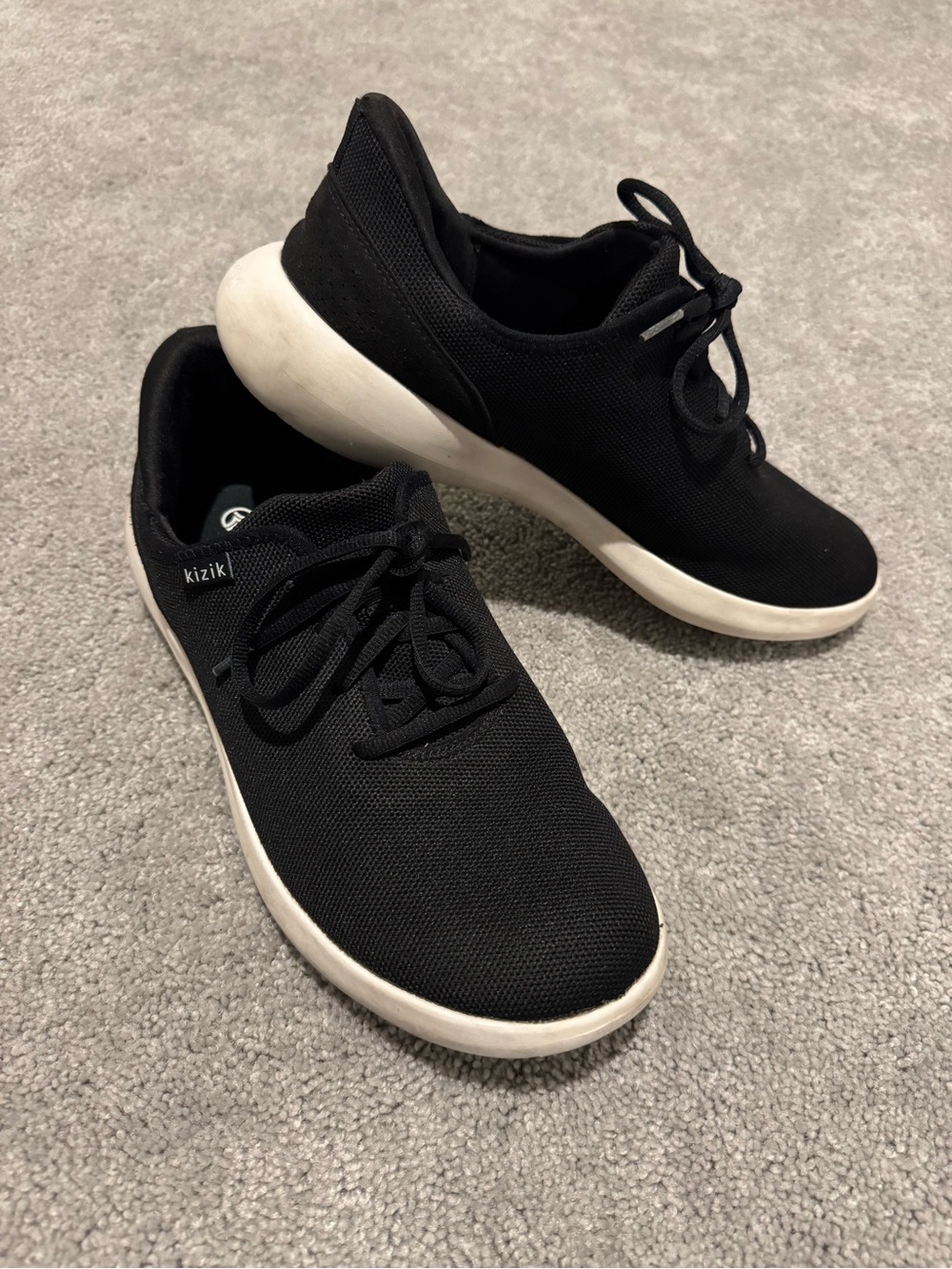 Kizik Madrid Eco Knit shoes in black with a white sole. Men’s size 12